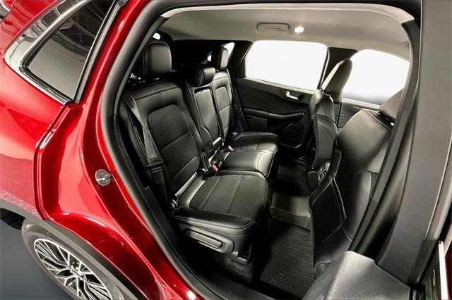 new 2025 Ford Escape PHEV car, priced at $33,998