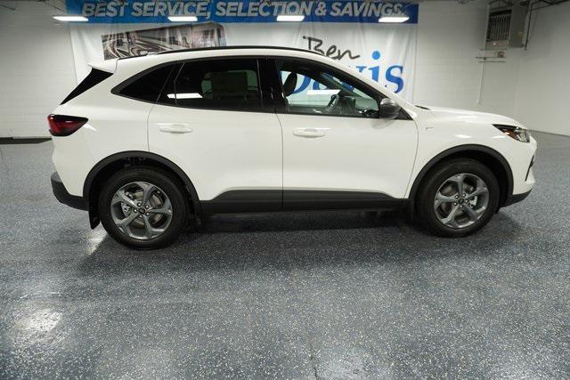 new 2025 Ford Escape car, priced at $34,600