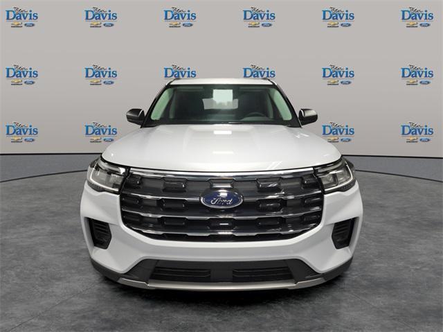 new 2025 Ford Explorer car, priced at $40,600