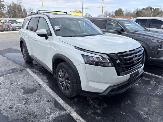 used 2023 Nissan Pathfinder car, priced at $31,999