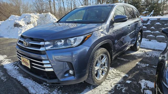 used 2019 Toyota Highlander car, priced at $24,885