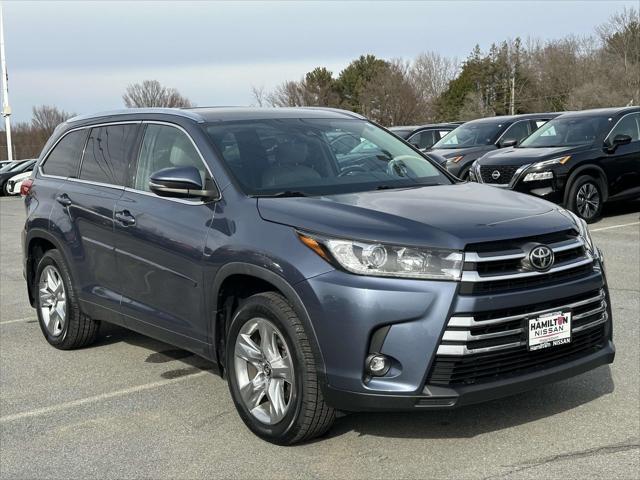 used 2019 Toyota Highlander car, priced at $23,639