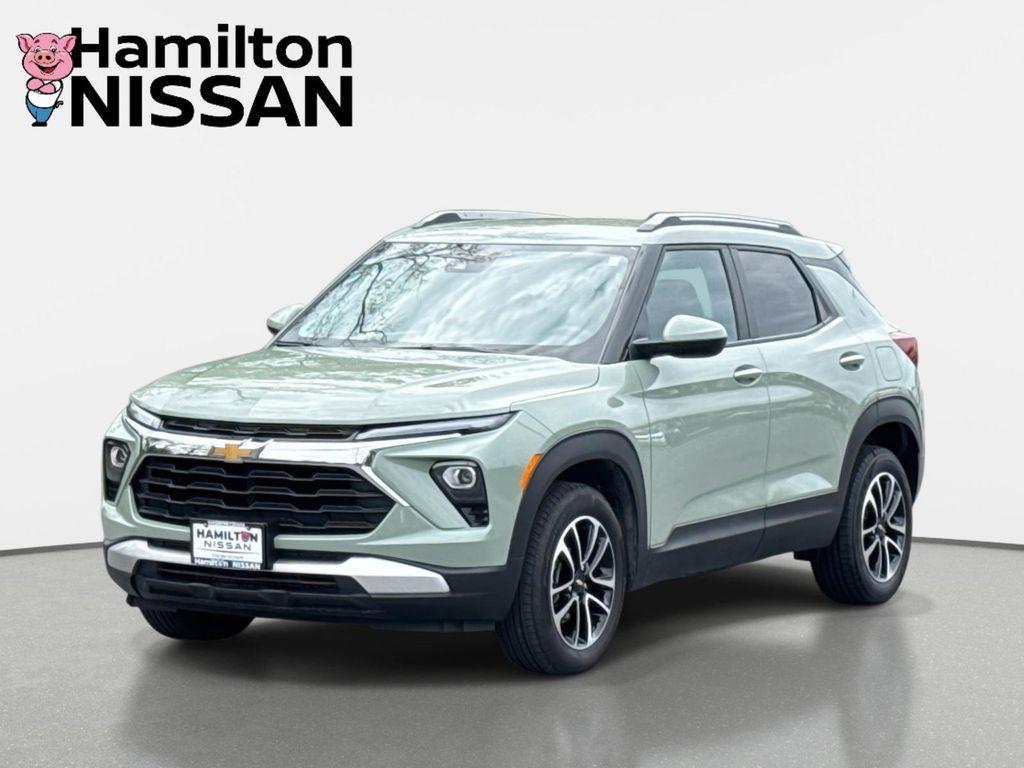 used 2025 Chevrolet TrailBlazer car, priced at $24,243