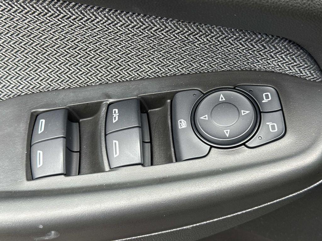 used 2025 Chevrolet TrailBlazer car, priced at $24,243