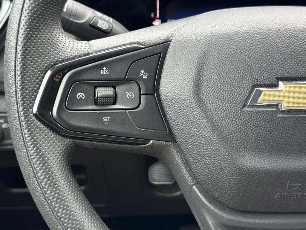 used 2025 Chevrolet TrailBlazer car, priced at $24,243