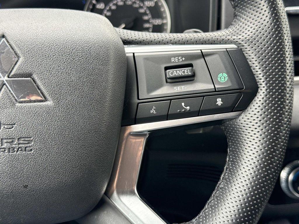 used 2024 Mitsubishi Outlander car, priced at $23,788