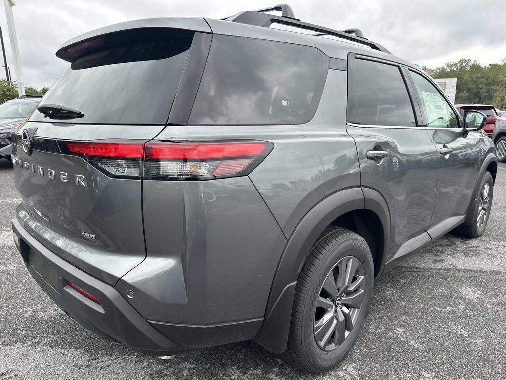 new 2025 Nissan Pathfinder car, priced at $41,289