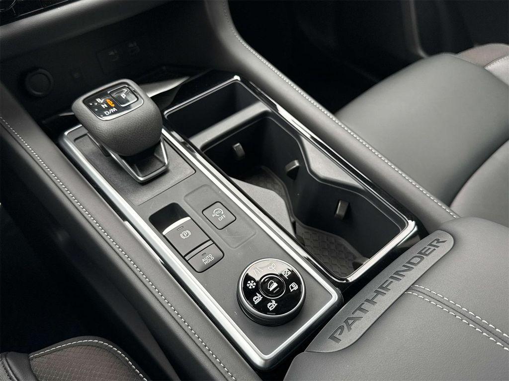 new 2025 Nissan Pathfinder car, priced at $44,841