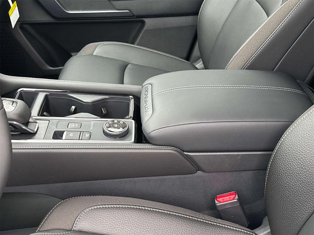 new 2025 Nissan Pathfinder car, priced at $44,841