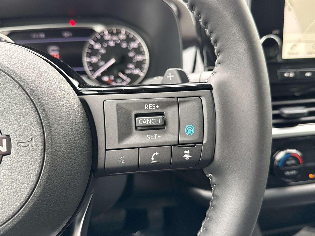 new 2025 Nissan Pathfinder car, priced at $44,841