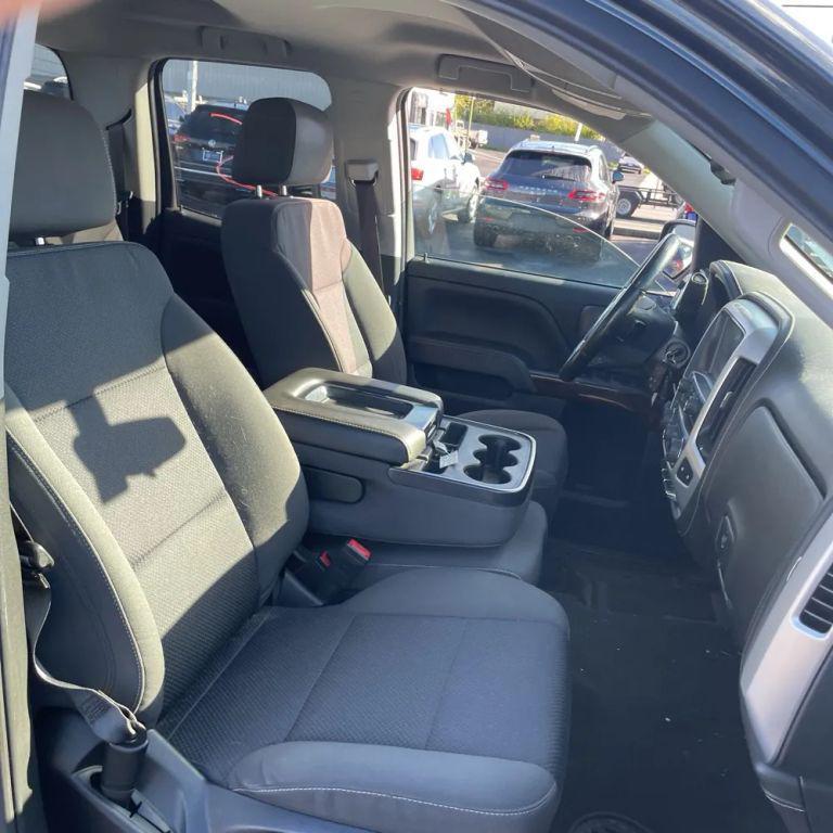 used 2018 GMC Sierra 1500 car, priced at $20,999