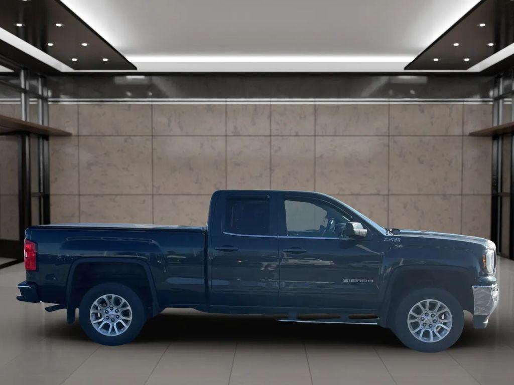 used 2018 GMC Sierra 1500 car, priced at $20,999