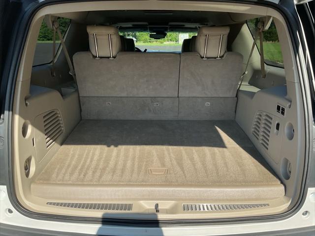 used 2016 GMC Yukon XL car, priced at $26,999