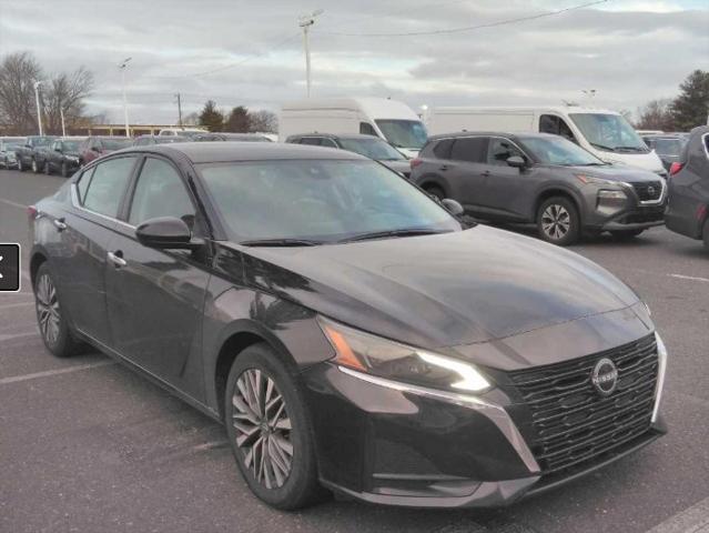 used 2023 Nissan Altima car