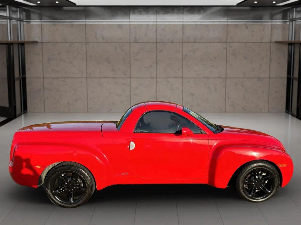 used 2003 Chevrolet SSR car, priced at $19,999