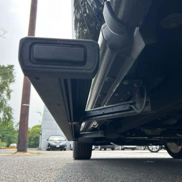 used 2020 GMC Sierra 1500 car, priced at $31,899