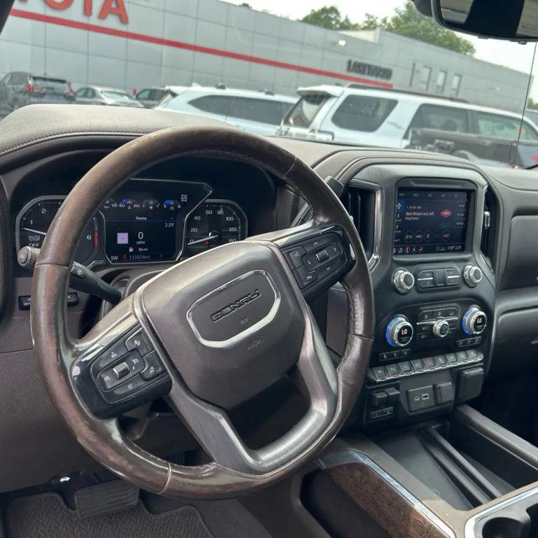 used 2020 GMC Sierra 1500 car, priced at $31,899
