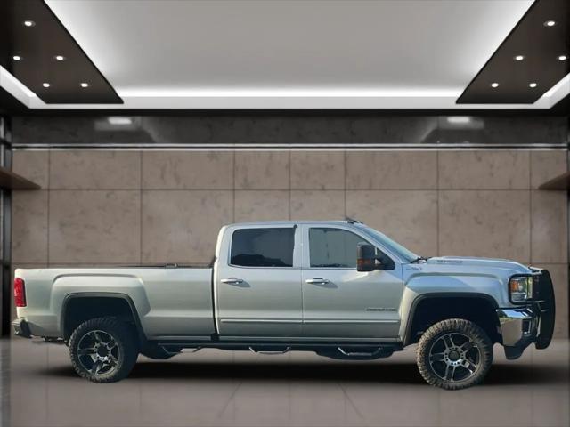 used 2019 GMC Sierra 2500 car, priced at $38,999
