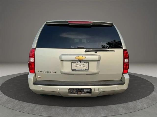used 2013 Chevrolet Suburban car, priced at $8,499