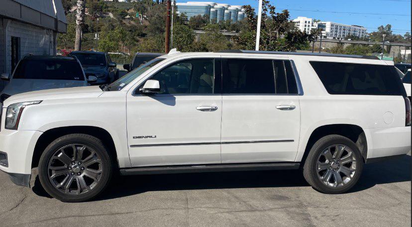 used 2016 GMC Yukon XL car, priced at $20,999