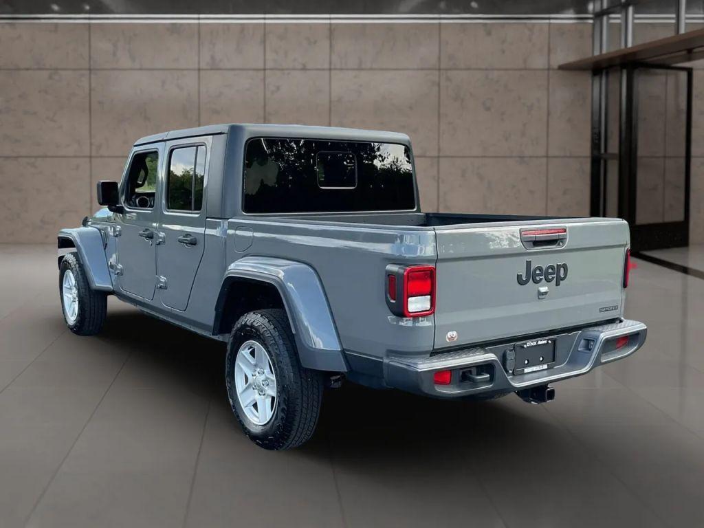 used 2021 Jeep Gladiator car, priced at $21,999