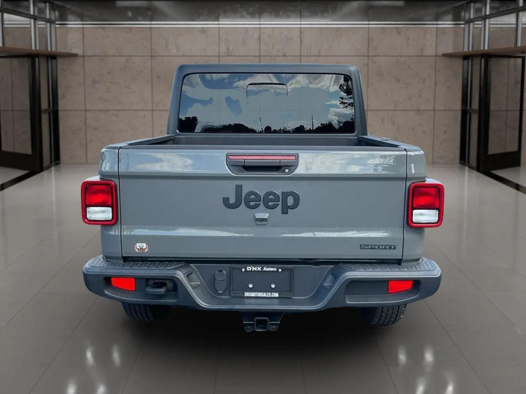 used 2021 Jeep Gladiator car, priced at $21,999