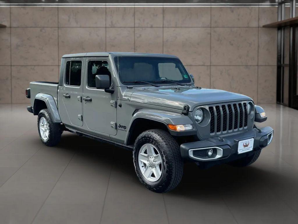 used 2021 Jeep Gladiator car, priced at $21,999