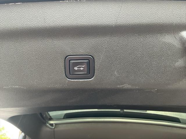 used 2023 Chevrolet Suburban car, priced at $38,999