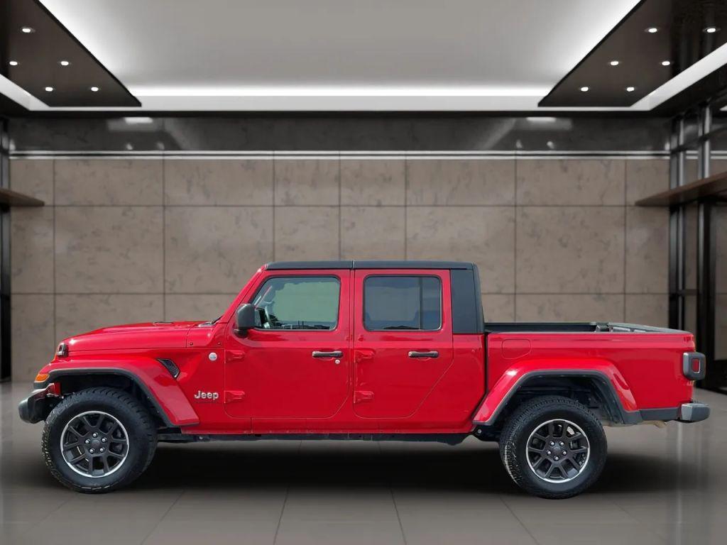 used 2023 Jeep Gladiator car, priced at $26,999