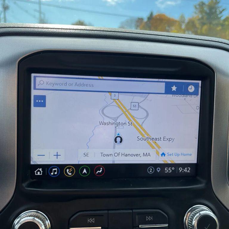 used 2021 GMC Sierra 2500 car, priced at $34,999