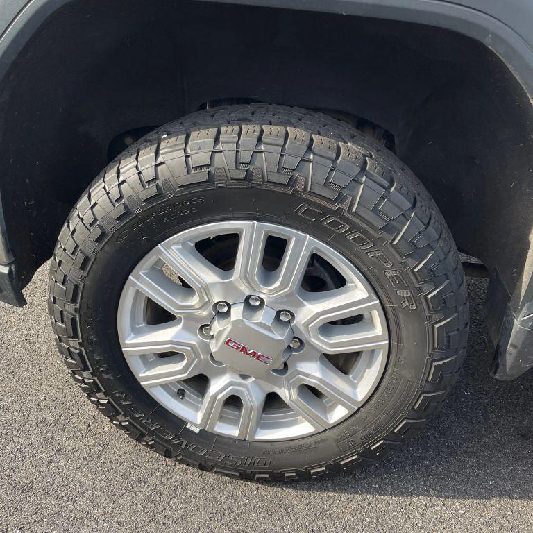 used 2021 GMC Sierra 2500 car, priced at $34,999