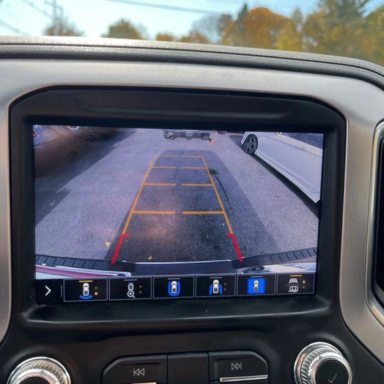 used 2021 GMC Sierra 2500 car, priced at $34,999