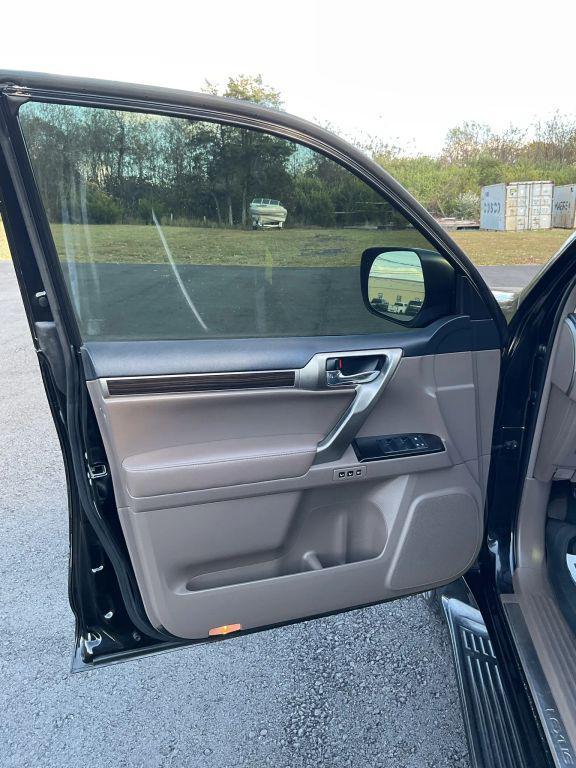 used 2016 Lexus GX 460 car, priced at $15,999