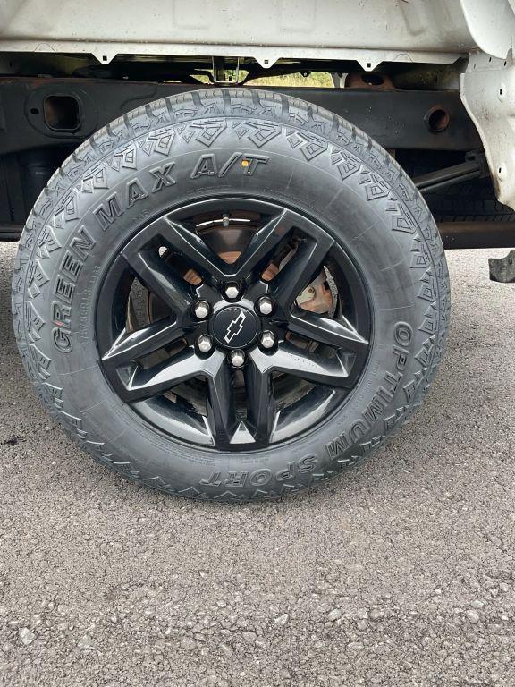 used 2021 Chevrolet Silverado 1500 car, priced at $26,999