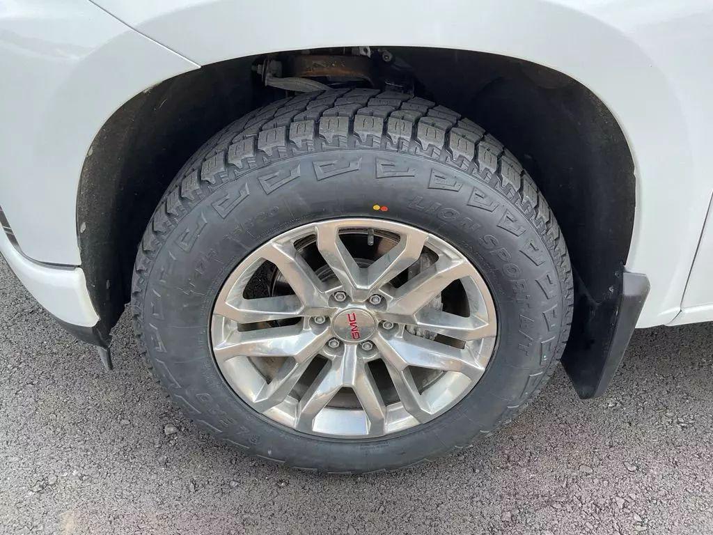 used 2019 Chevrolet Silverado 1500 car, priced at $27,999