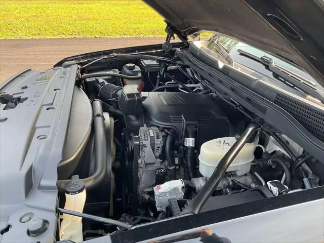 used 2018 GMC Sierra 2500 car, priced at $33,999