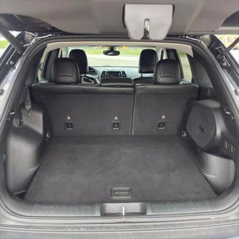 used 2019 Jeep Cherokee car, priced at $10,999
