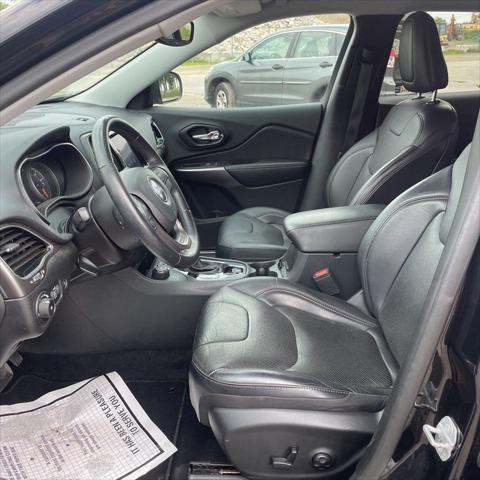used 2019 Jeep Cherokee car, priced at $10,999