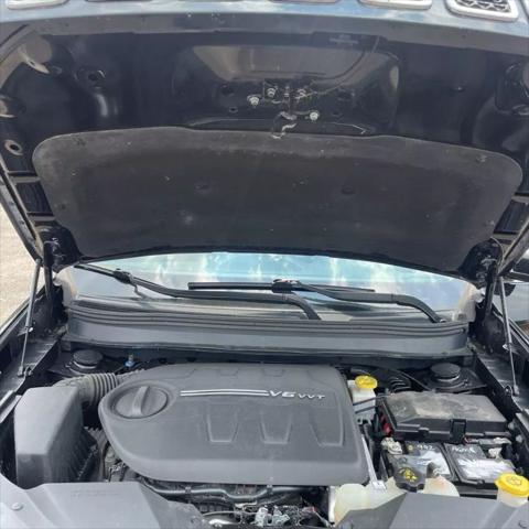 used 2019 Jeep Cherokee car, priced at $10,999