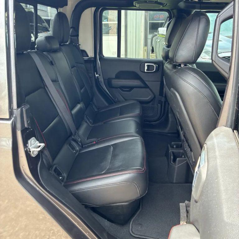 used 2022 Jeep Gladiator car, priced at $30,999