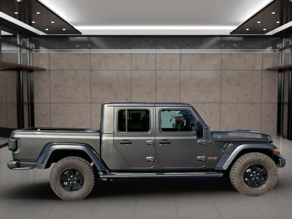 used 2022 Jeep Gladiator car, priced at $30,999