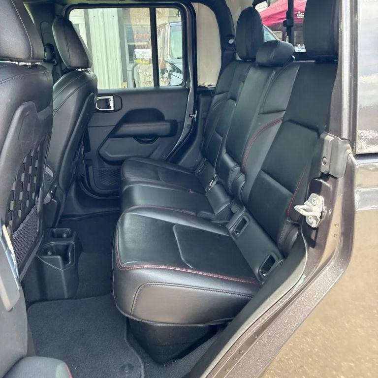 used 2022 Jeep Gladiator car, priced at $30,999