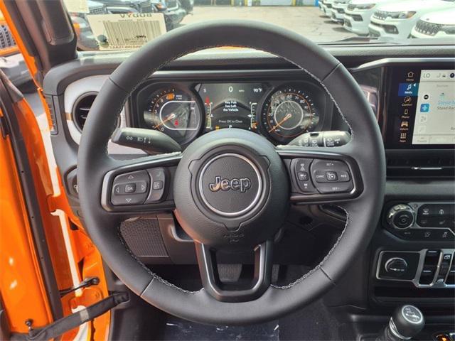 new 2025 Jeep Wrangler car, priced at $46,424