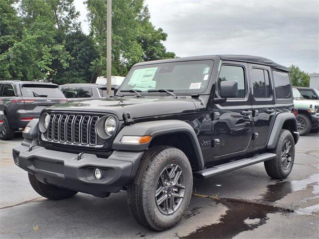 new 2025 Jeep Wrangler car, priced at $43,046