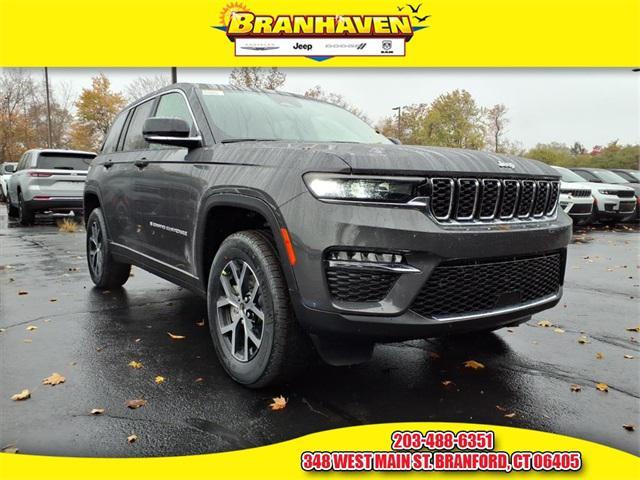 new 2025 Jeep Grand Cherokee car, priced at $38,828