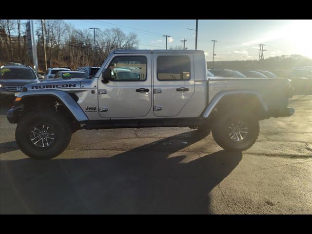 used 2021 Jeep Gladiator car, priced at $38,696