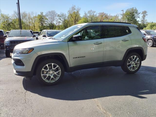 new 2024 Jeep Compass car, priced at $31,585