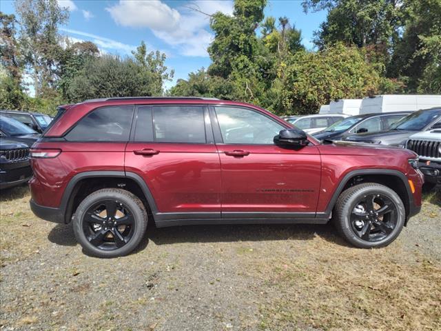 new 2024 Jeep Grand Cherokee car, priced at $43,537