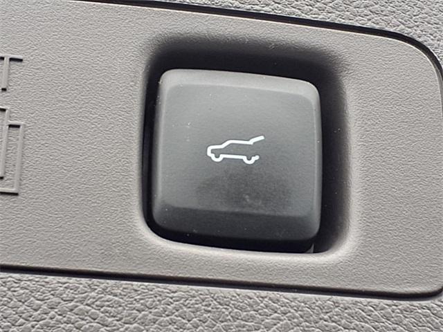 used 2022 Lincoln Corsair car, priced at $31,448