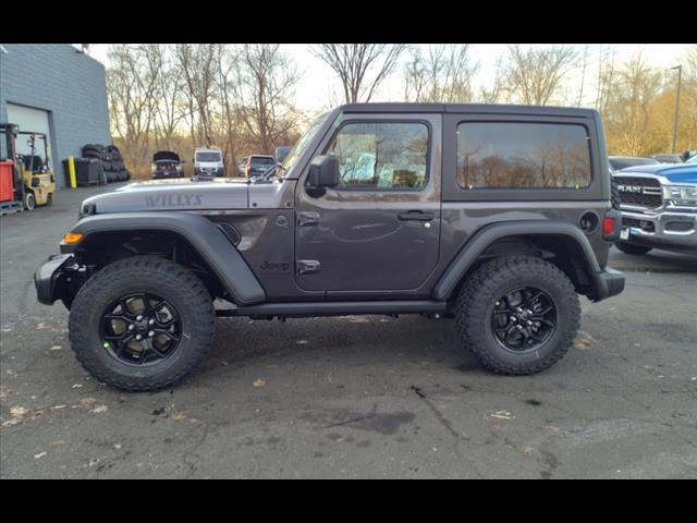 new 2025 Jeep Wrangler car, priced at $38,455